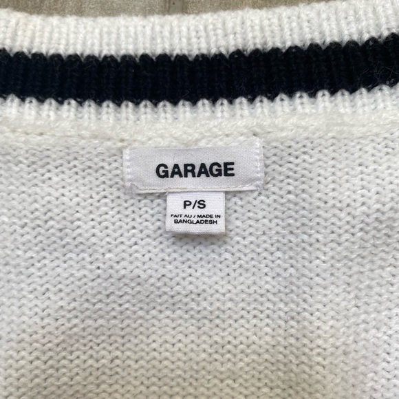 Garage vest top. Size small - Picture 2 of 3